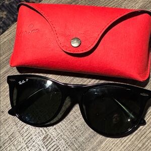 Black  Rayban Sunglasses Wayfair II Polarized RB 2185